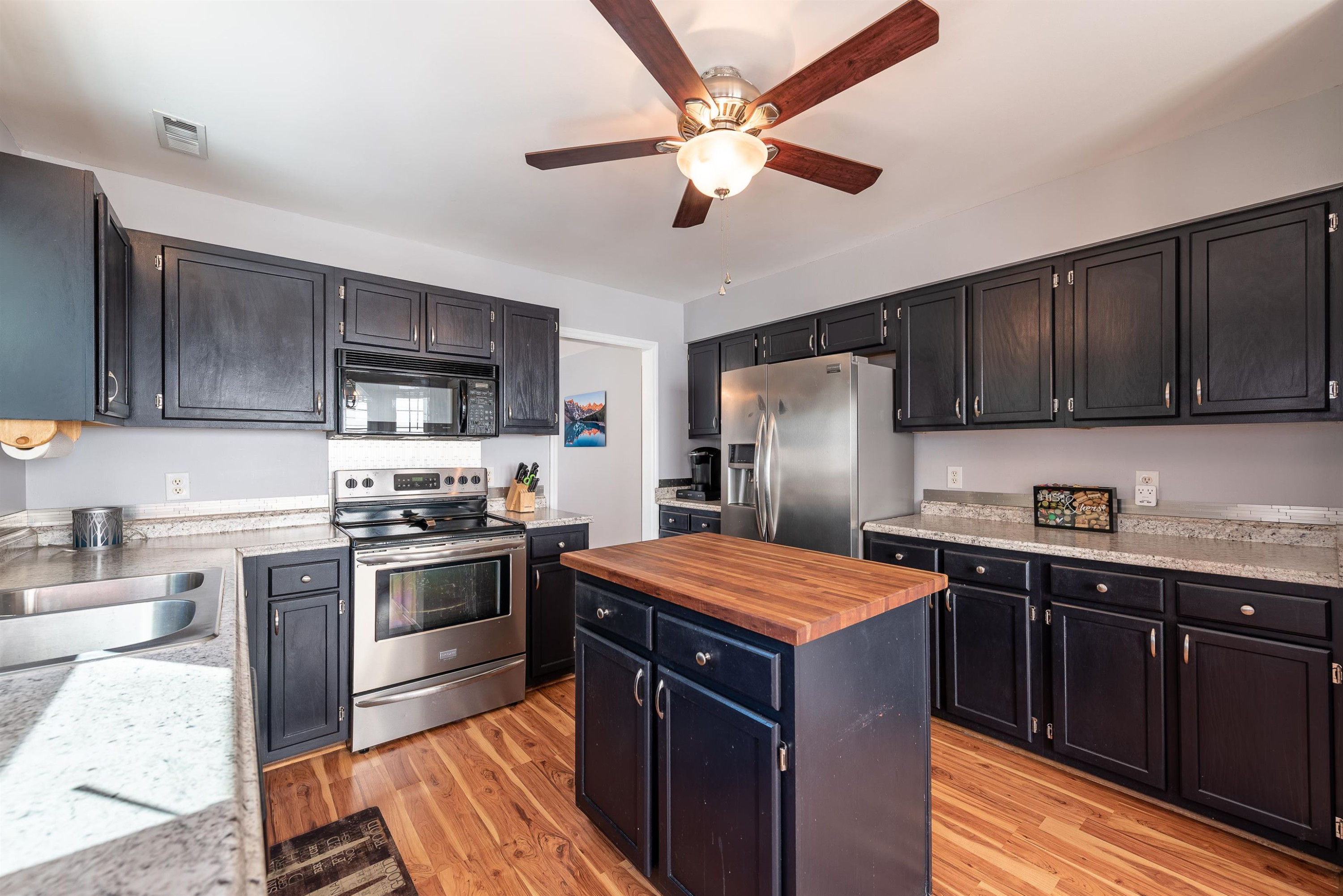 5313 Tilford Lane Raleigh, NC 27613 - Photo 7 of 27 Photo 7