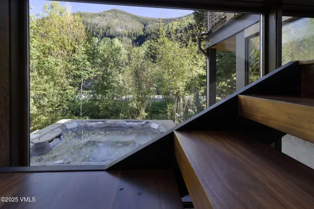 $7,995,000 | 3013 Booth Creek Drive, Vail, CO 81657