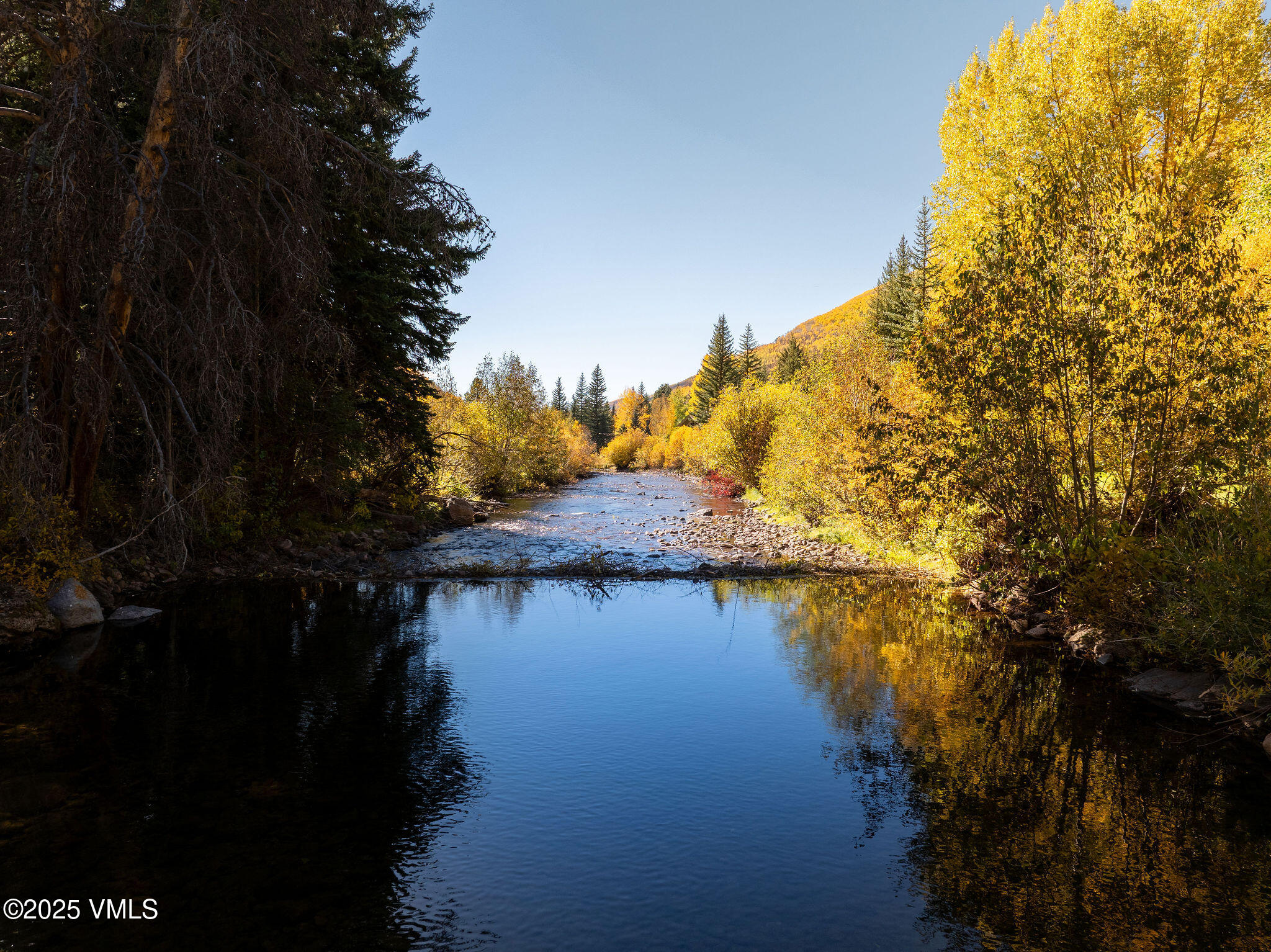 3013 Booth Creek Drive Vail, CO 81657 - Photo 40 of 43 2509_3013_booth_creek_dr_aerial_fall_h