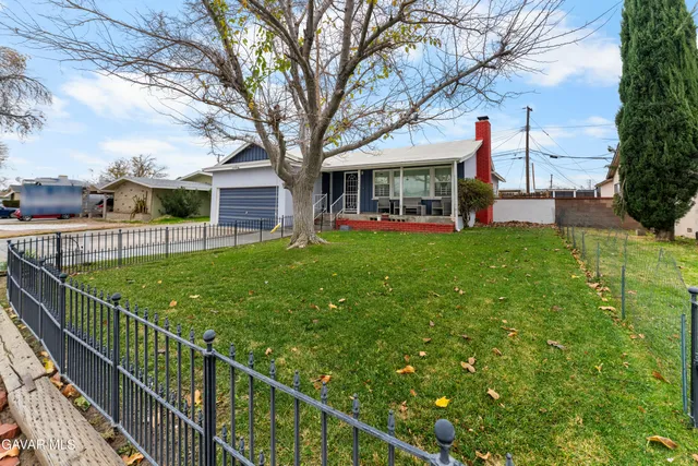 $439,900 | 44410 Loneoak Avenue, Lancaster, CA 93534