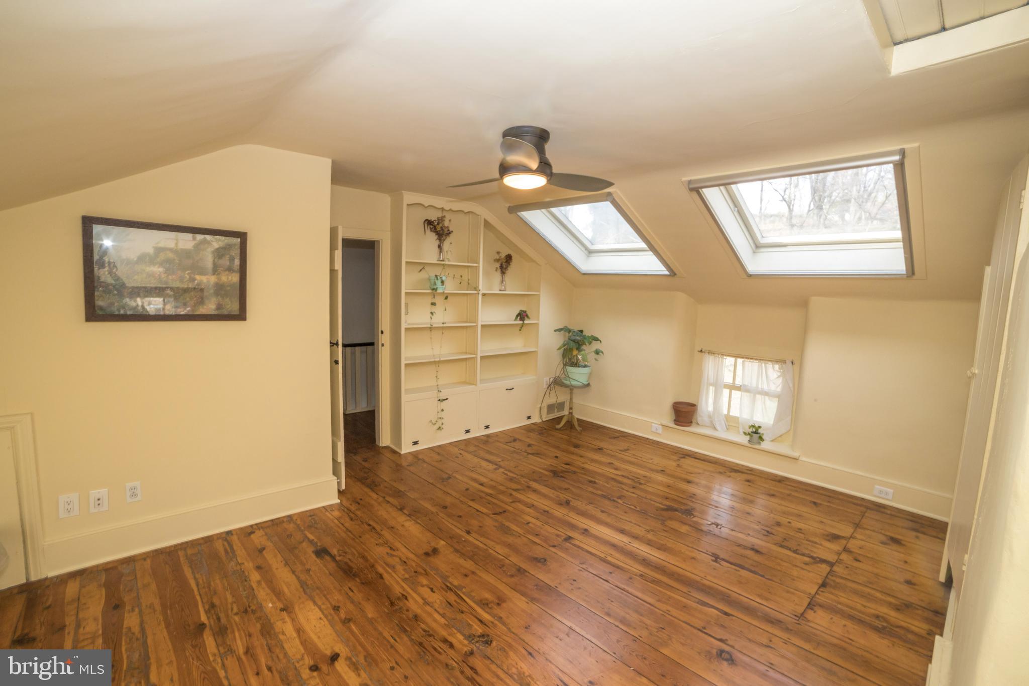 1090 Old Ford Road Huntingdon Valley, PA 19006 - Photo 24 of 68