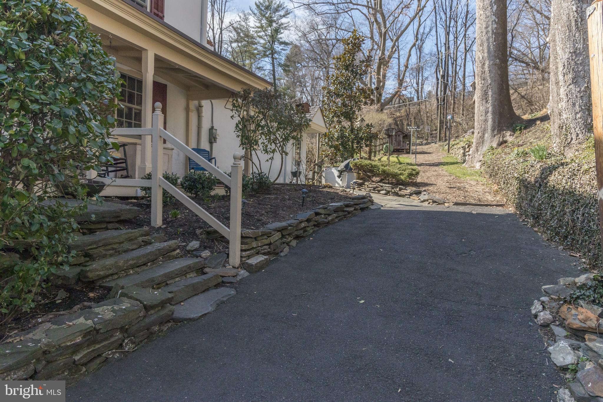 1090 Old Ford Road Huntingdon Valley, PA 19006 - Photo 42 of 68