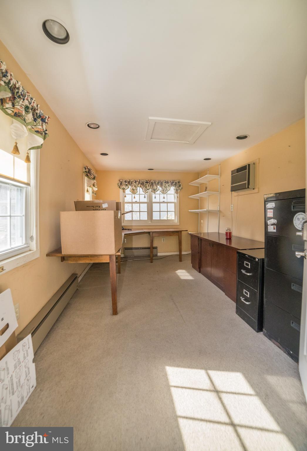 1090 Old Ford Road Huntingdon Valley, PA 19006 - Photo 51 of 68