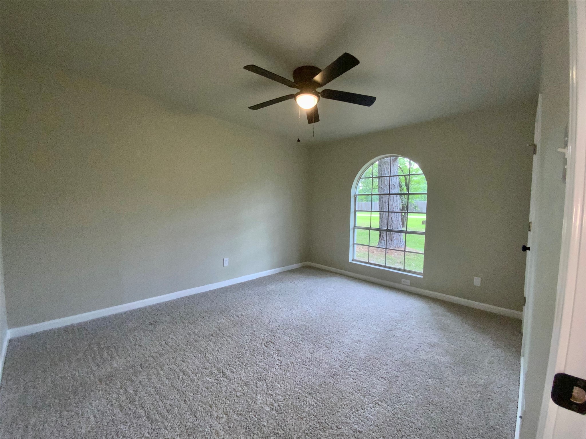 296 Kings Row Street Livingston, TX 77351 - Photo 28 of 35 Bedroom #2