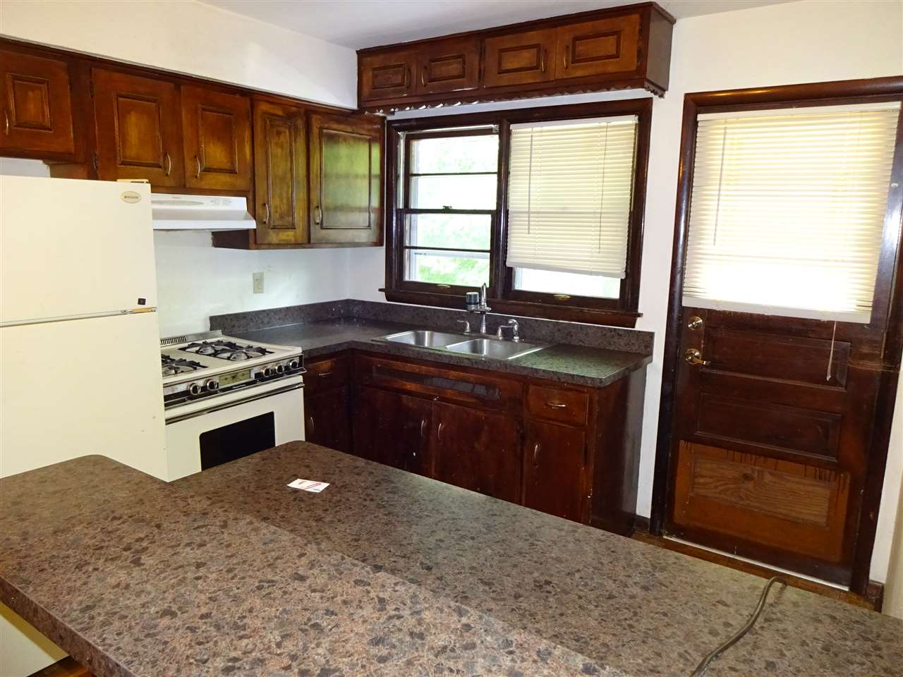 703-705 North Alpine Road Rockford, IL 61107 - Photo 8 of 13 Gallery Image 8