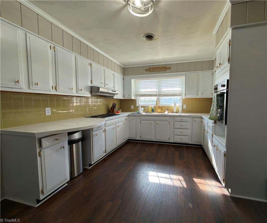 660 Shoals Road Pinnacle, NC 27043 - Photo 13 of 22