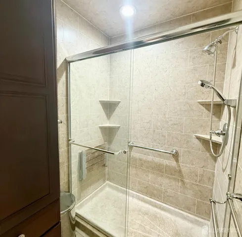 $2,650 | 1 Carriage Place, Edison, NJ 08820