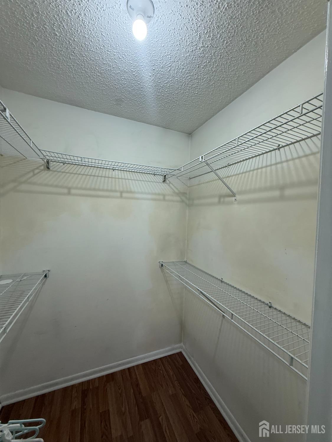 1 Carriage Place Edison, NJ 08820 - Photo 15 of 19