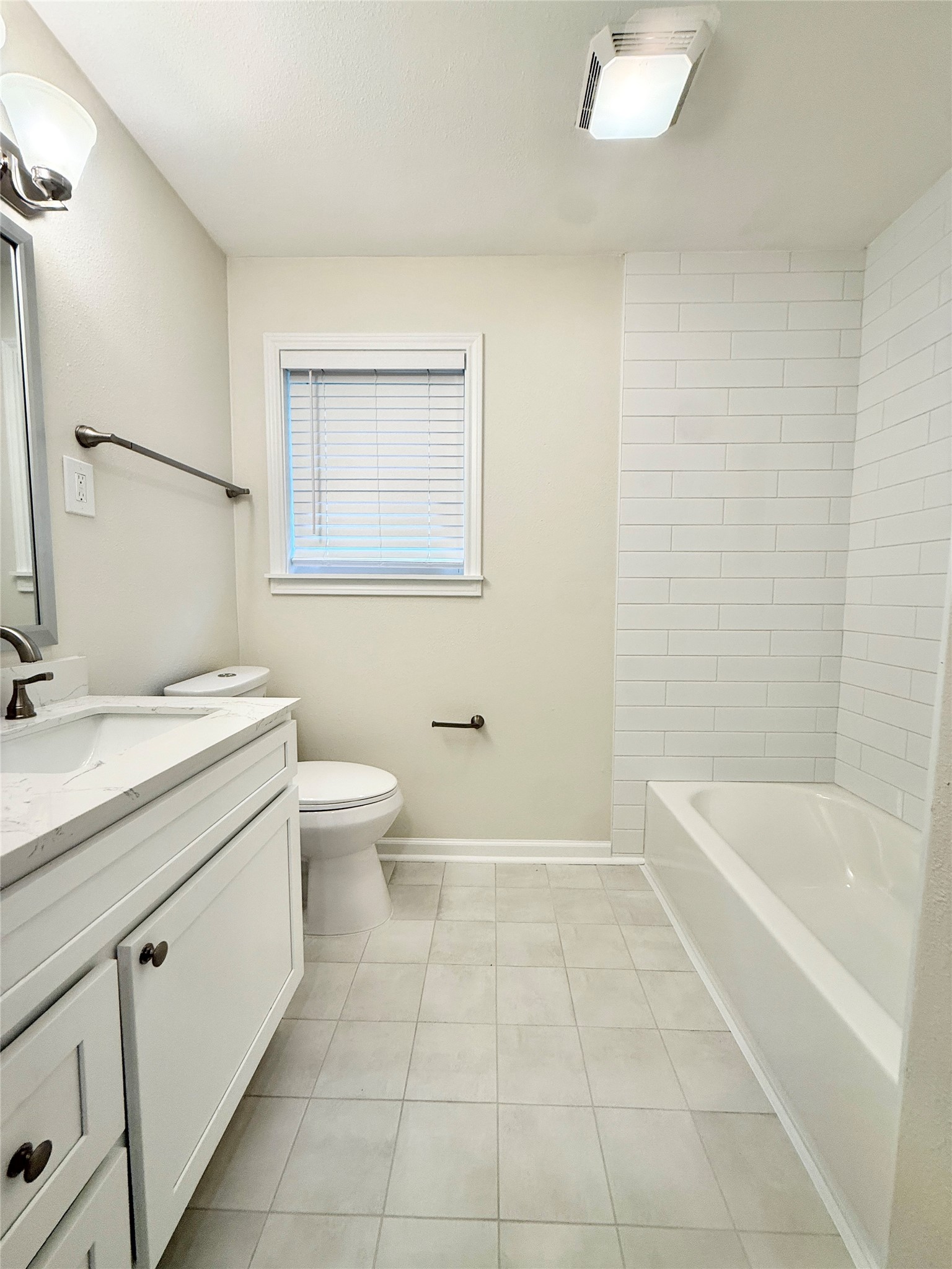 8 Piney Way Angleton, TX 77515 - Photo 21 of 24 Gallery Image 21
