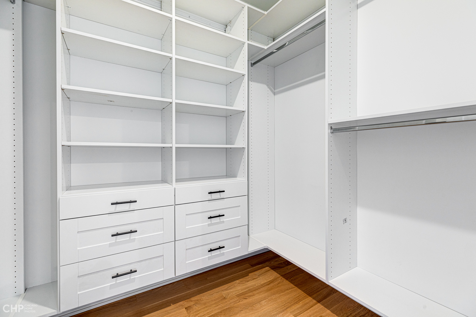 3711 North Spaulding Avenue Chicago, IL 60618 - Photo 21 of 35 a view of an empty walk in closet