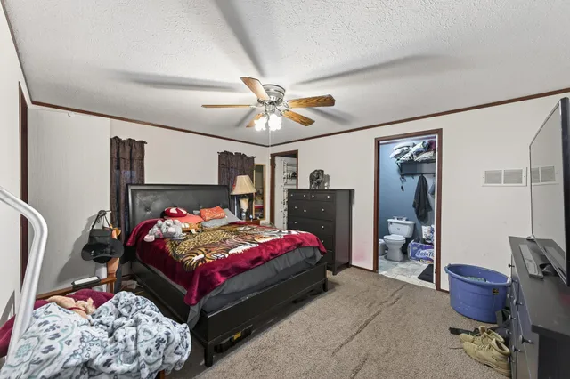 $85,000 | 7433 West Circle Northeast, Fridley, MN 55432