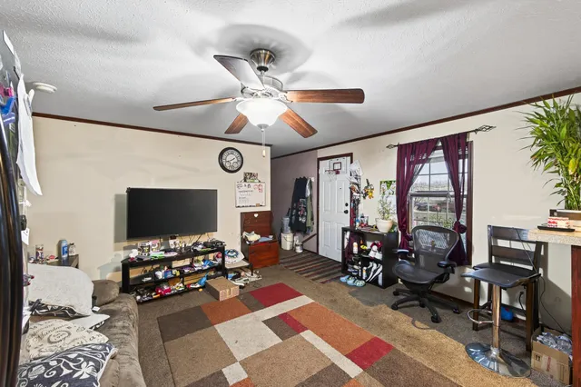 $85,000 | 7433 West Circle Northeast, Fridley, MN 55432