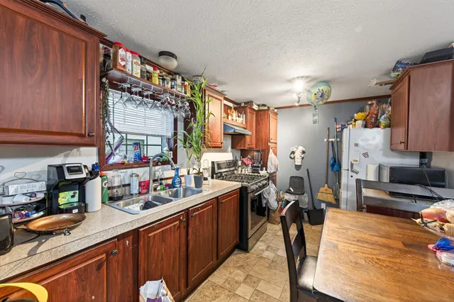 $85,000 | 7433 West Circle Northeast, Fridley, MN 55432