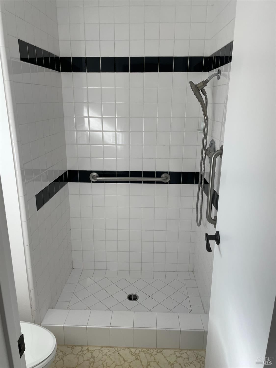 104 Rene Drive Petaluma, CA 94954 - Photo 16 of 23