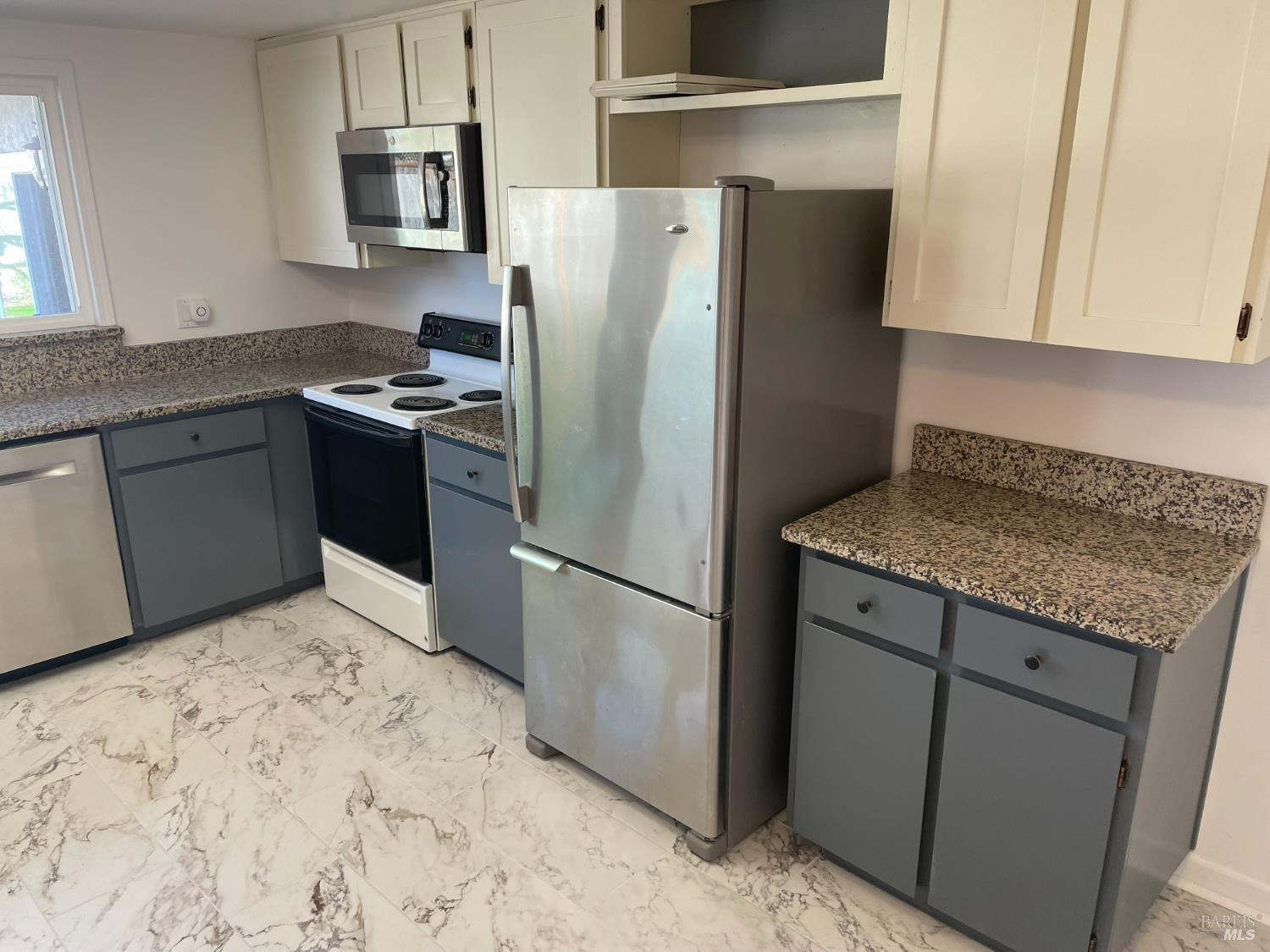 104 Rene Drive Petaluma, CA 94954 - Photo 9 of 23