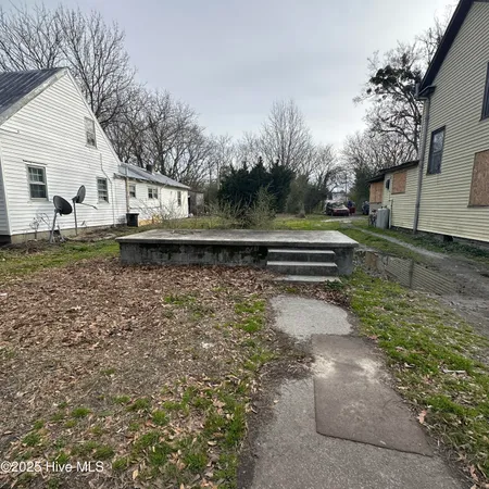 $49,900 | 129 West Peterson Street, Edenton, NC 27932