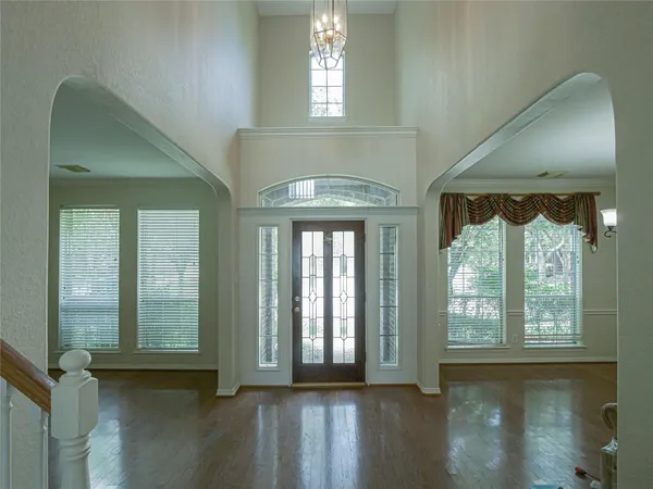 a view of an entryway