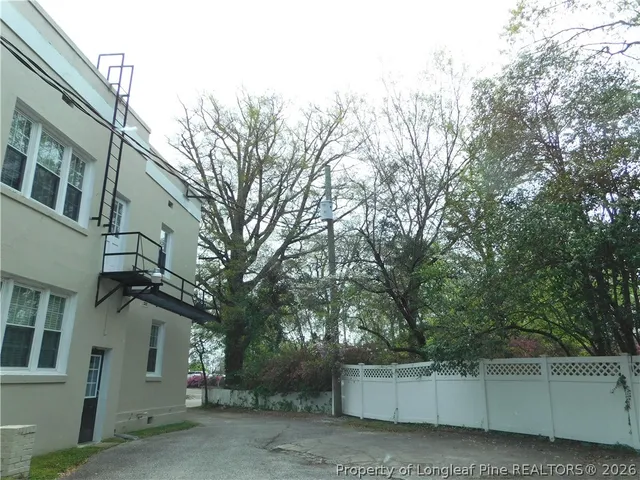 $795 | 100 Bradford Avenue, Unit 10, Fayetteville, NC 28301