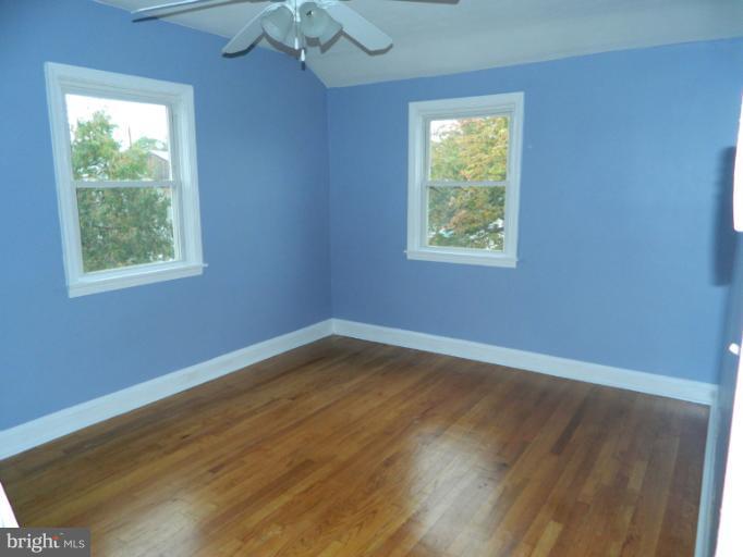 636 Middlesex Road Baltimore, MD 21221 - Photo 13 of 23 Bedroom 2