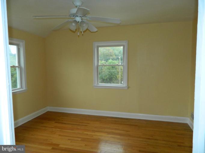 636 Middlesex Road Baltimore, MD 21221 - Photo 14 of 23 Bedroom