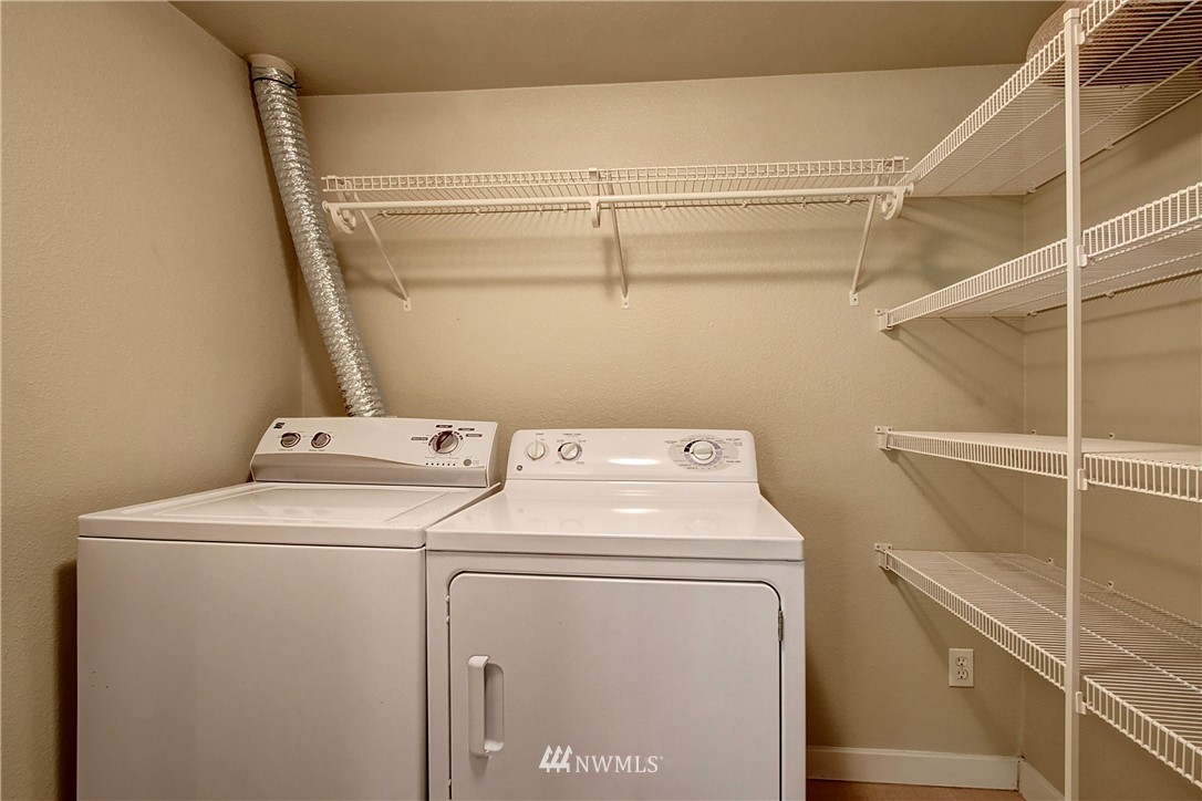 9805 Avondale Road Northeast, Unit V258 Redmond, WA 98052 - Photo 14 of 18