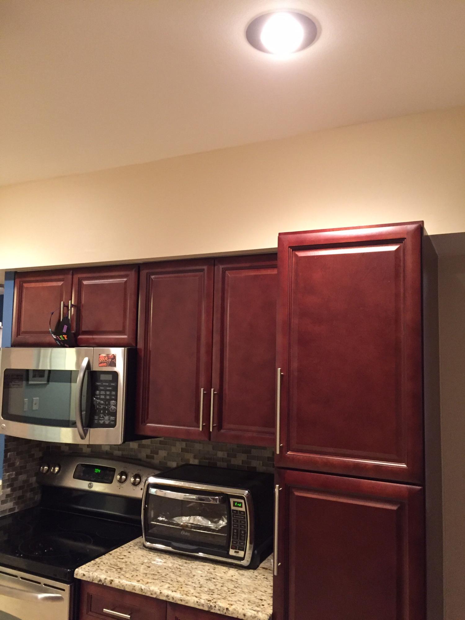 6221 Old Court Road, Unit 108 Boca Raton, FL 33433 - Photo 3 of 25 Kitchen