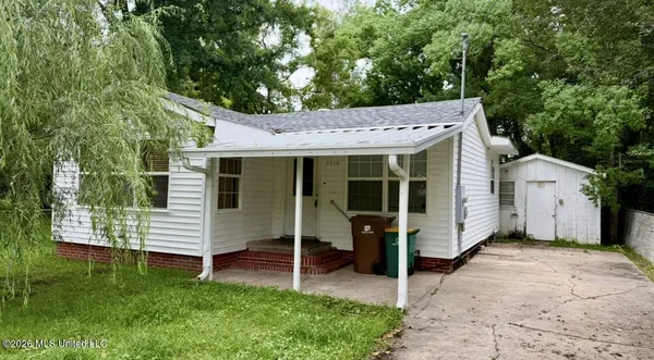 $150,000 | 9510 Doris Deno Avenue, D'Iberville, MS 39540