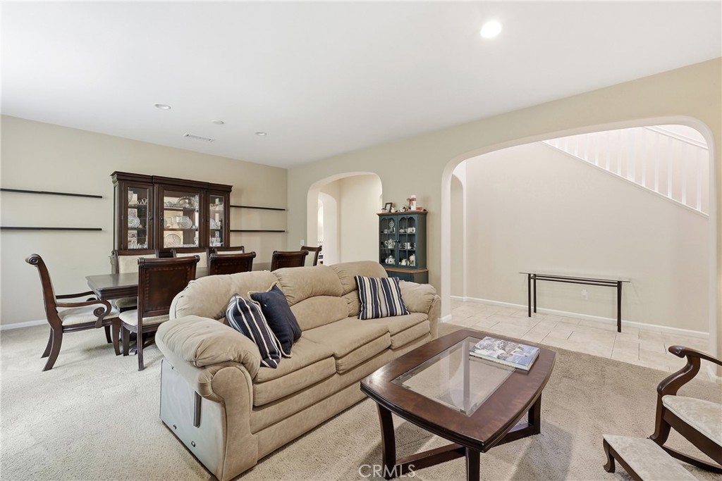 1721 Arthur Loop West Upland, CA 91784 - Photo 10 of 50