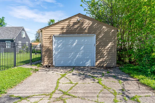 $149,000 | 2223 West Rusholme Street, Davenport, IA 52804