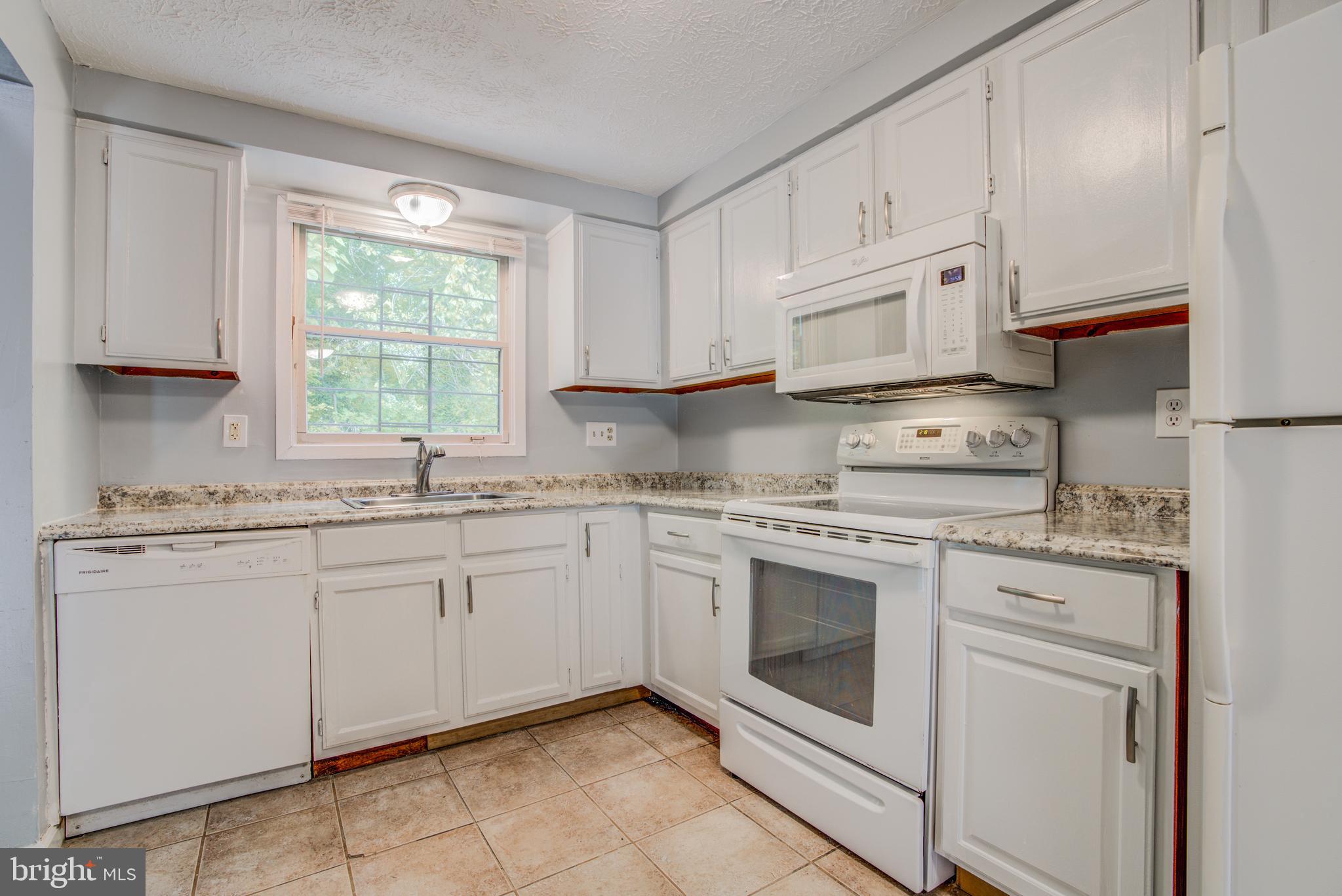 2117 Allendale Road Baltimore, MD 21216 - Photo 12 of 25