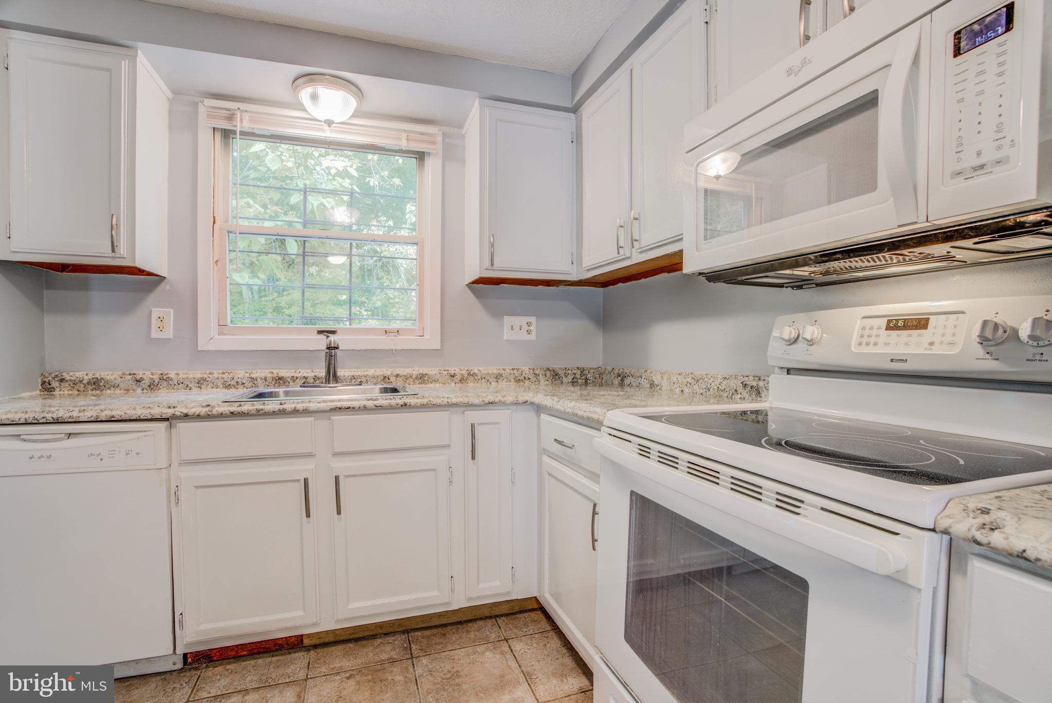 2117 Allendale Road Baltimore, MD 21216 - Photo 9 of 25