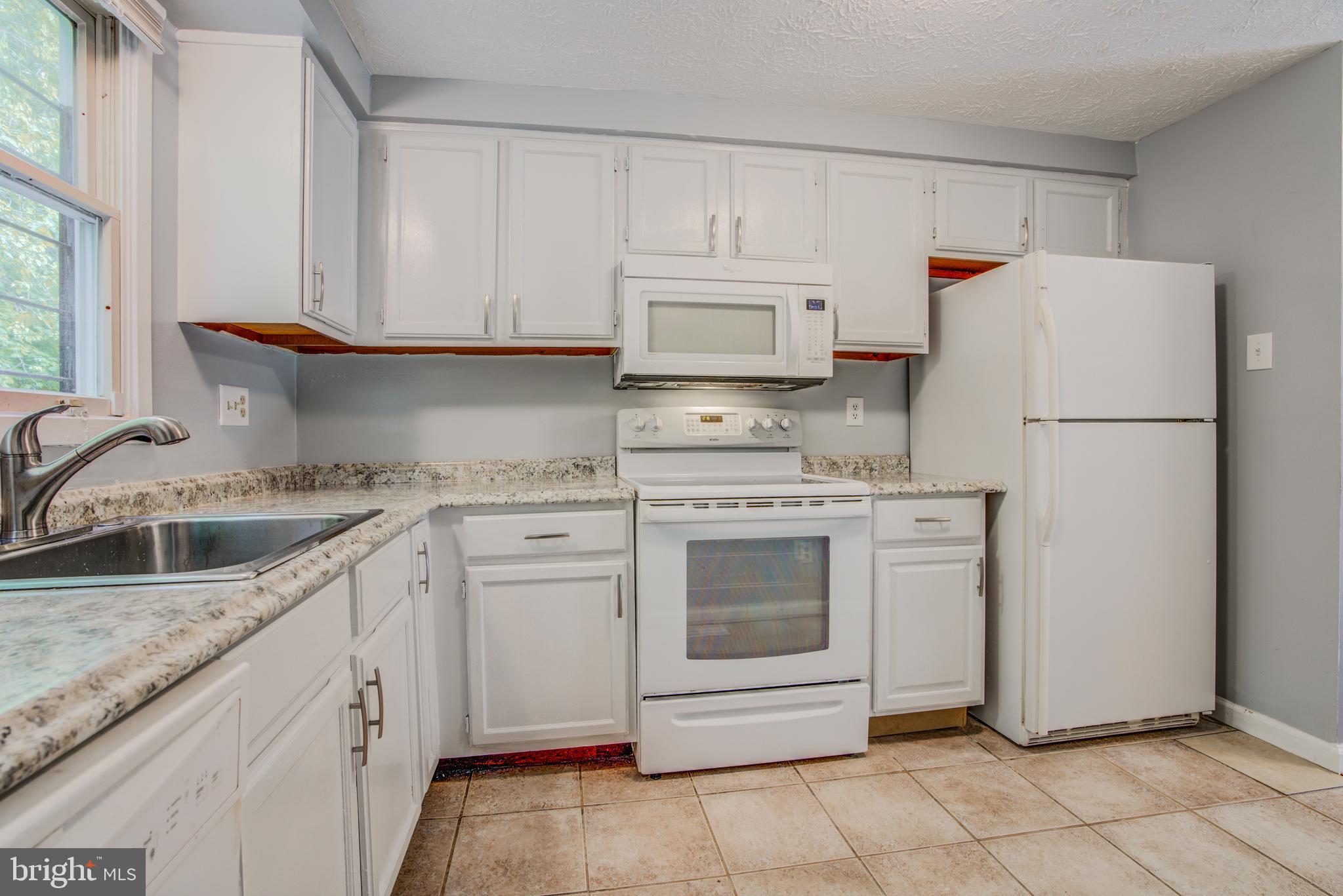 2117 Allendale Road Baltimore, MD 21216 - Photo 10 of 25