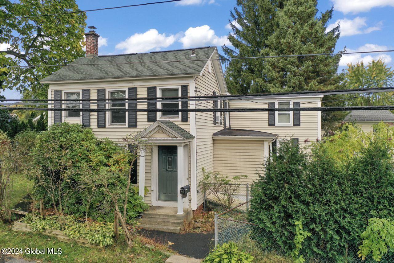 44 Russell Road Albany, NY 12203 - Photo 1 of 43 photos_web_resolution_44_Russell_Rd_Alba