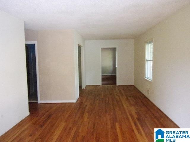 20 8th Court Southwest Birmingham, AL 35211 - Photo 2 of 11