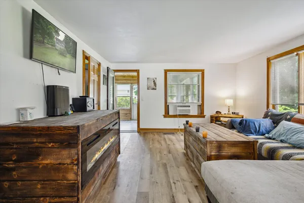 $289,900 | 842 10th Street, Plainwell, MI 49080