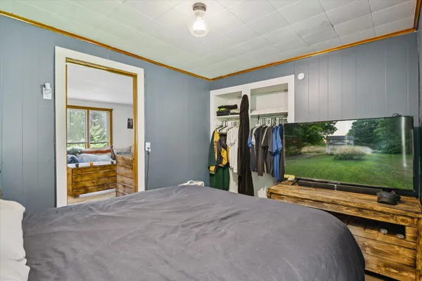 $289,900 | 842 10th Street, Plainwell, MI 49080