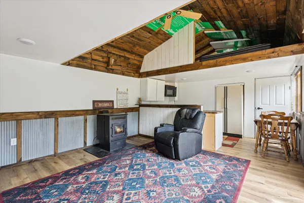 $289,900 | 842 10th Street, Plainwell, MI 49080