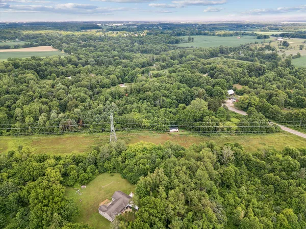 $289,900 | 842 10th Street, Plainwell, MI 49080