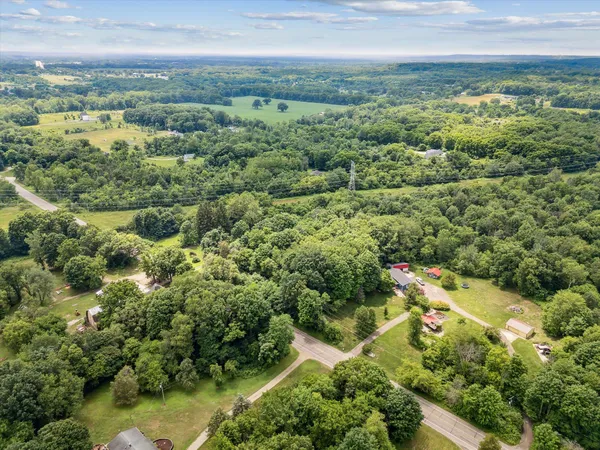 $289,900 | 842 10th Street, Plainwell, MI 49080