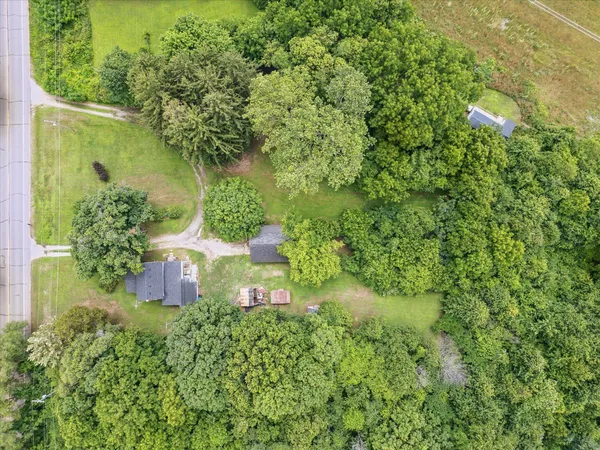 $289,900 | 842 10th Street, Plainwell, MI 49080