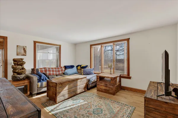 $289,900 | 842 10th Street, Plainwell, MI 49080