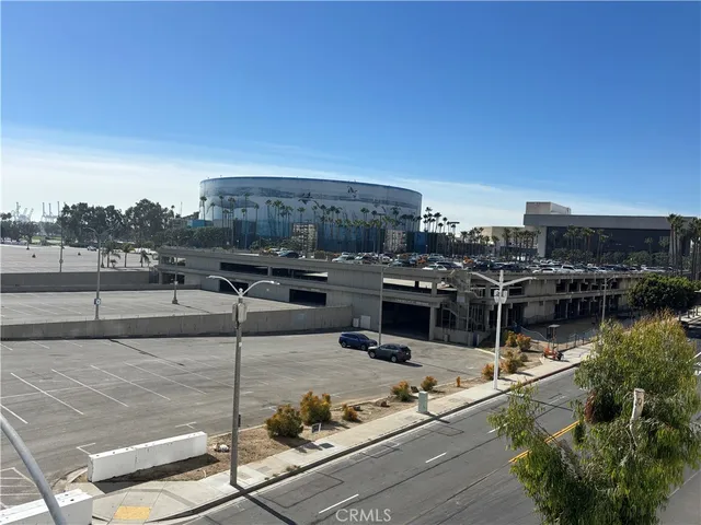 $495,000 | 525 East Seaside Way, Unit 1801, Long Beach, CA 90802