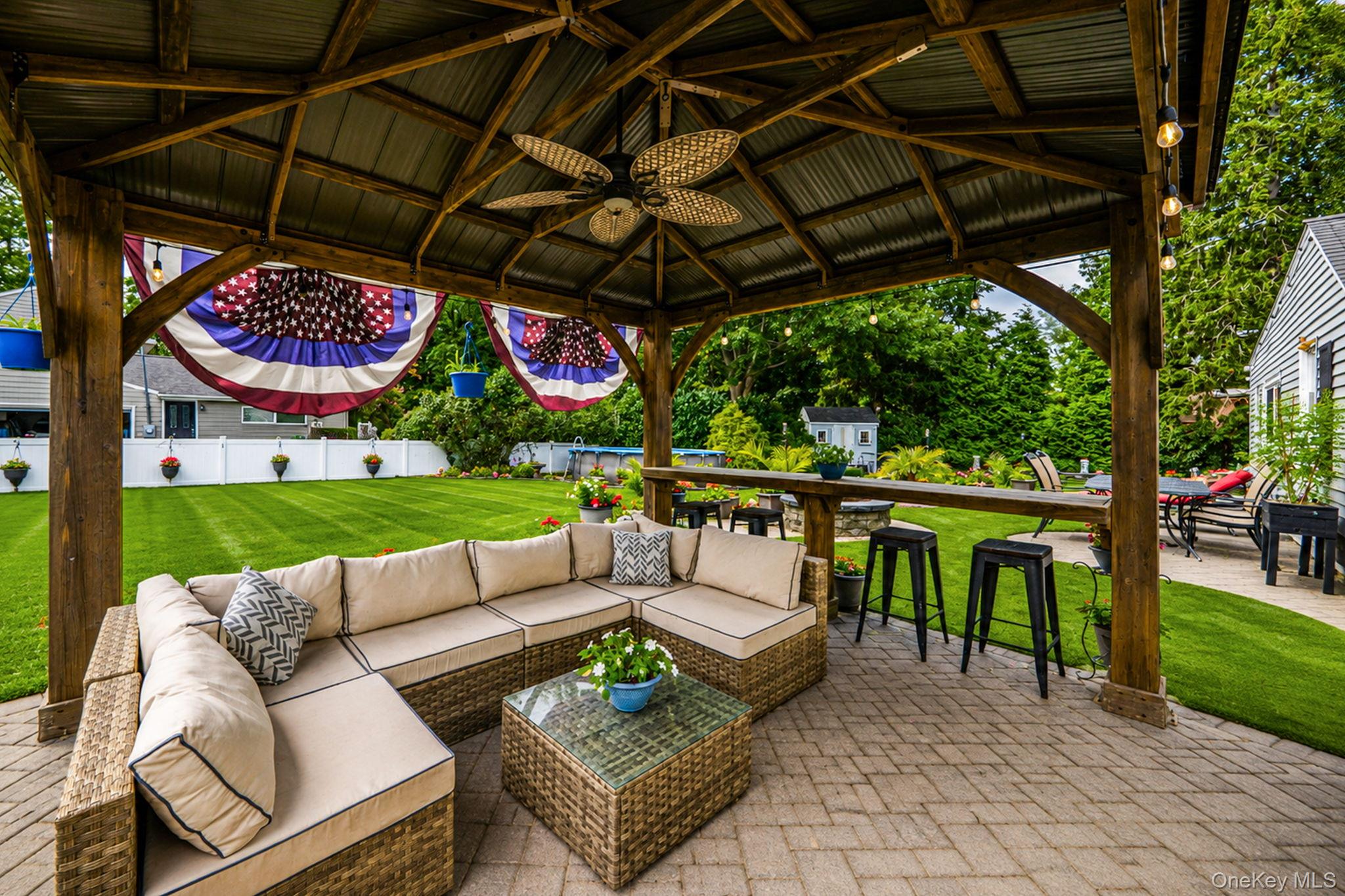 19 Ridgeley Road Smithtown, NY 11787 - Photo 35 of 40 Gallery Image 35