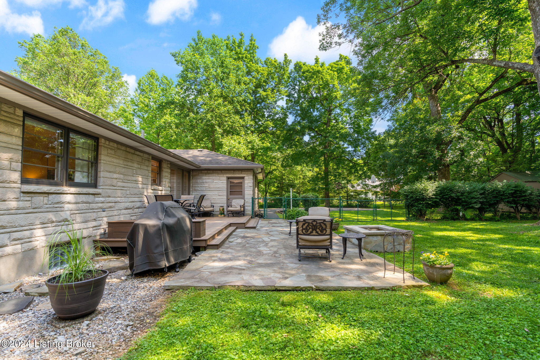 2630 Dundee Road Louisville, KY 40205 - Photo 93 of 110 2630 Dundee Rd-18
