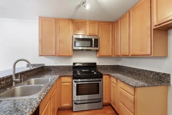 $269,900 | 11150 Trinity River Drive, Unit 90, Rancho Cordova, CA 95670