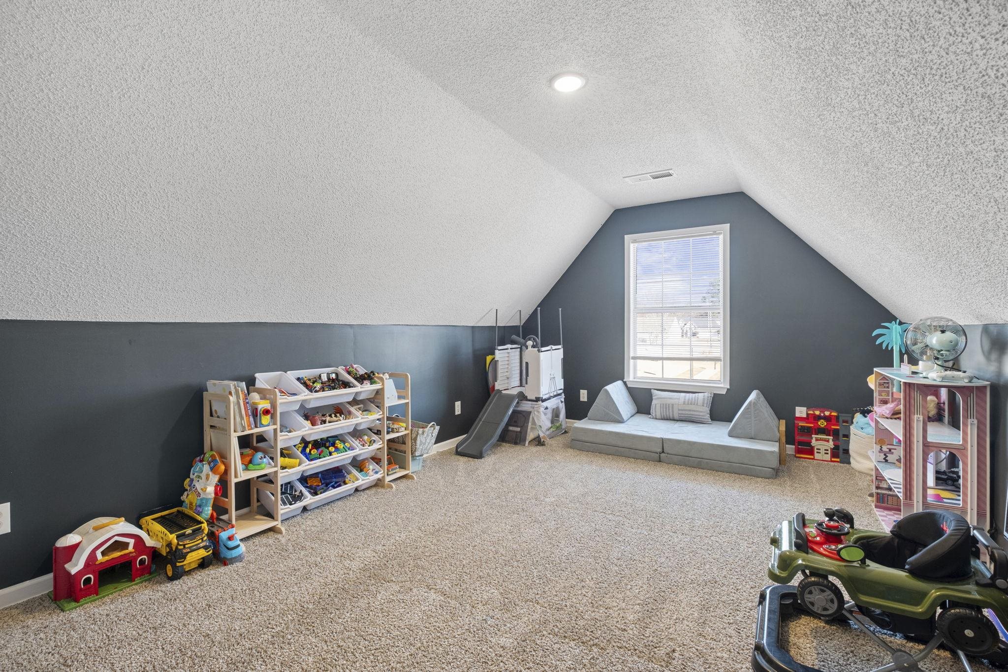 6411 Sandbourne West Olive Branch, MS 38654 - Photo 7 of 22 a view of a room with toys
