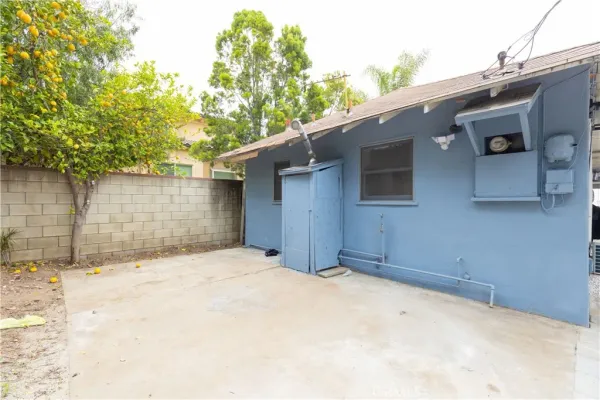 a backyard of a house
