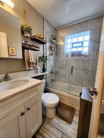 $1,200 | 1409 West Diversey Parkway, Unit 320, Chicago, IL 60614