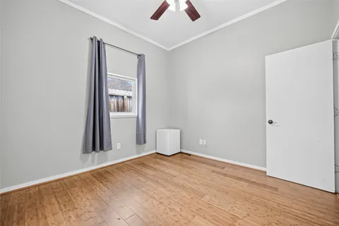 $275,000 | 5920 Fairdale Lane, Unit 10, Houston, TX 77057