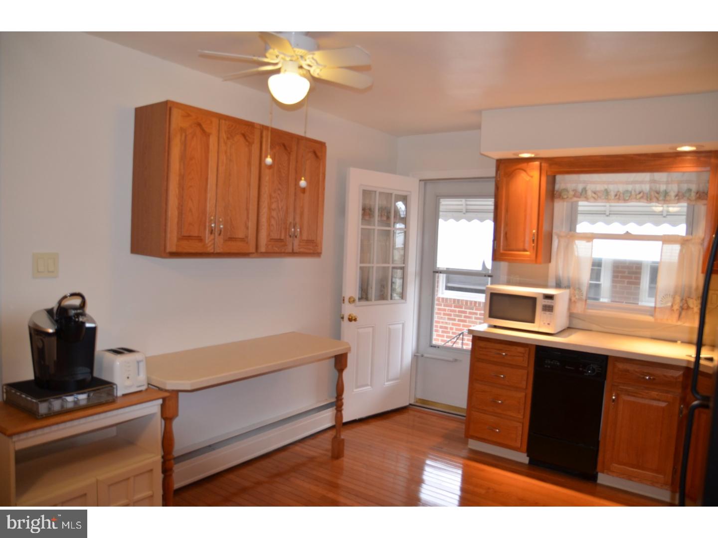 15118 Carter Road Philadelphia, PA 19116 - Photo 6 of 20 Gallery Image 6